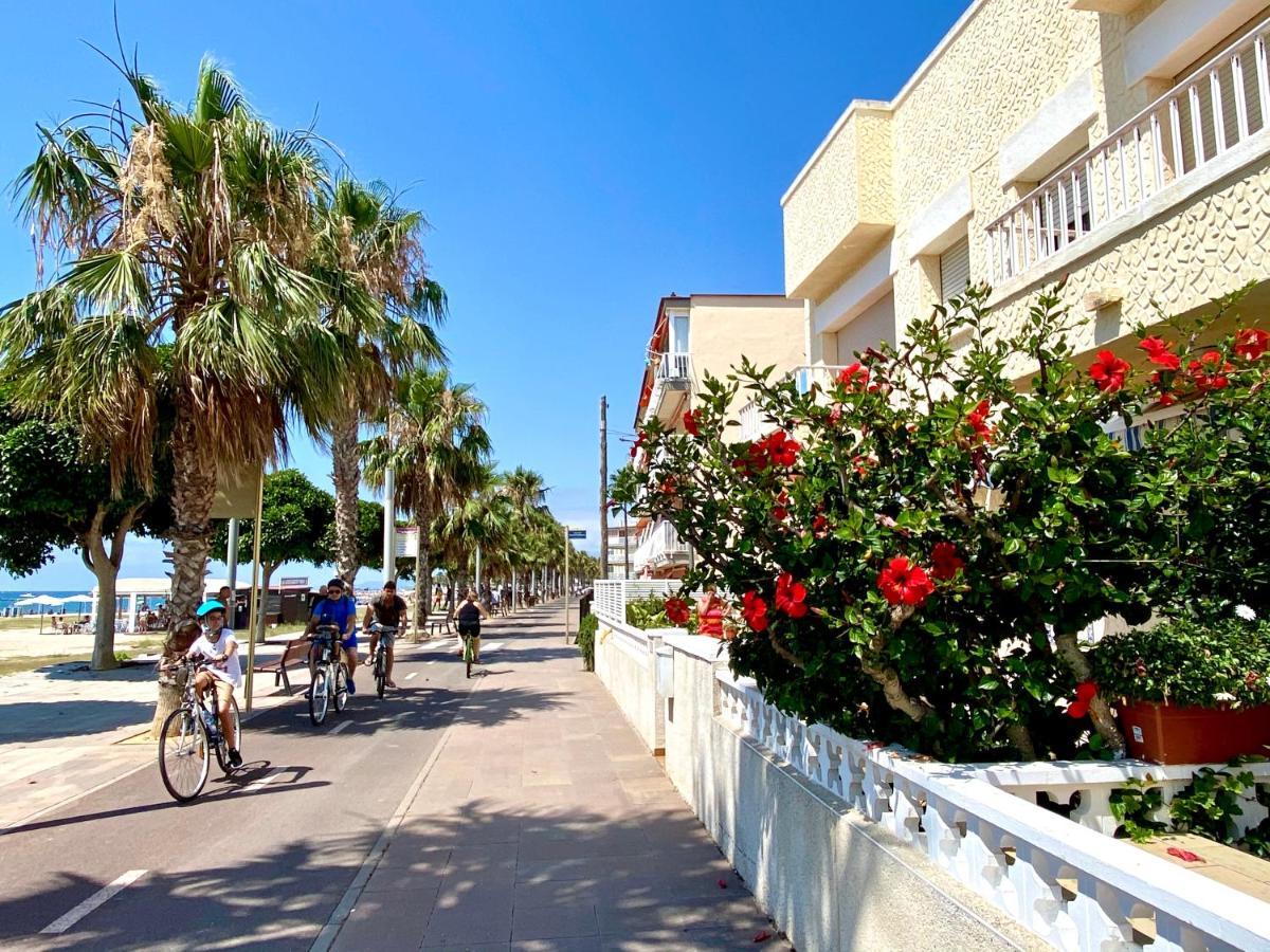 Casa Comoda Delante De La Playa Con Vista Al Mar Cambrils Extérieur photo