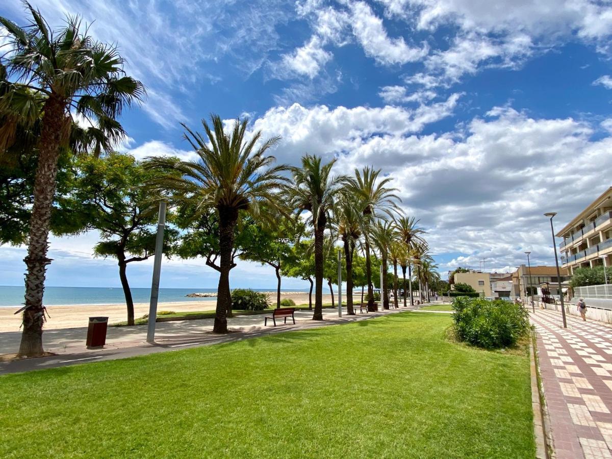 Casa Comoda Delante De La Playa Con Vista Al Mar Cambrils Extérieur photo